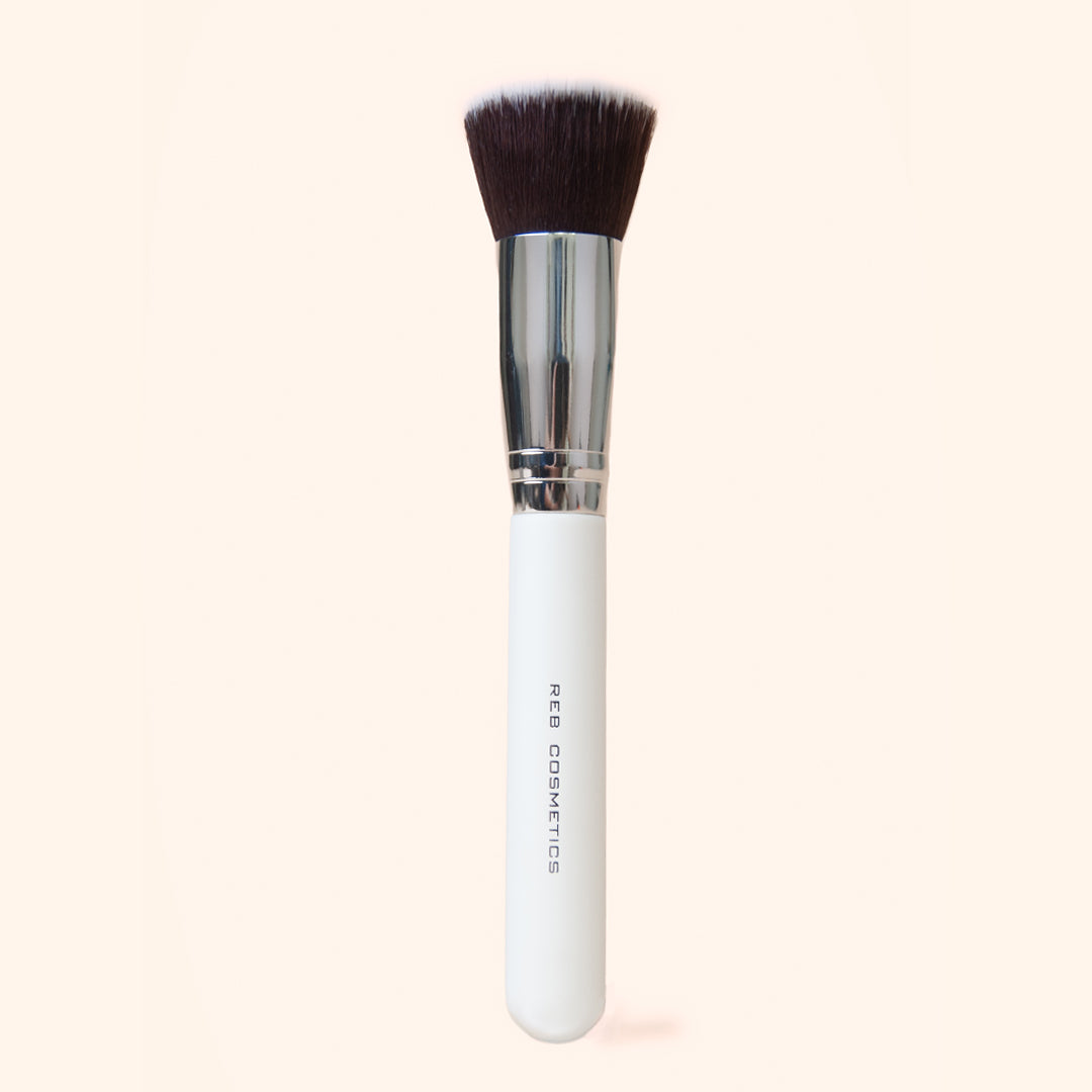 Flat Head Kabuki Brush
