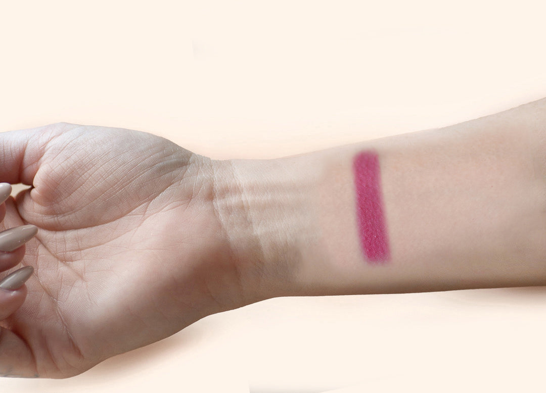 Glamorous Lipstick Anna's XIX ELEVEN Collection